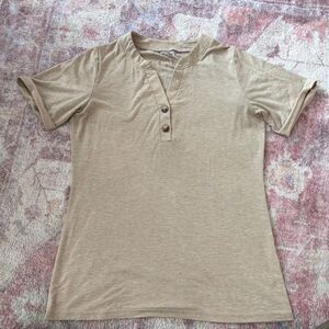 Women's Beige Henley Button Accent Short Sleeve T-Shirt Size S Solid Basic